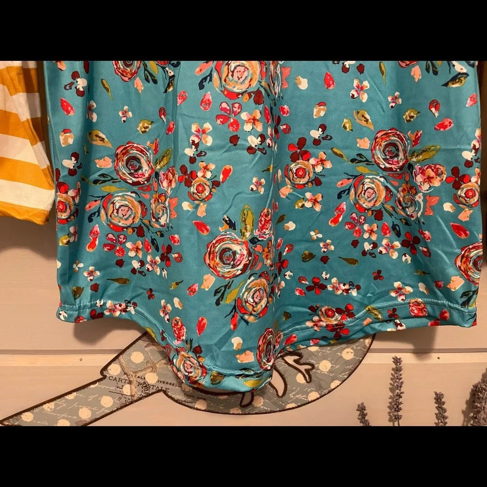 Long sleeve shirt - Picture 2 of 4